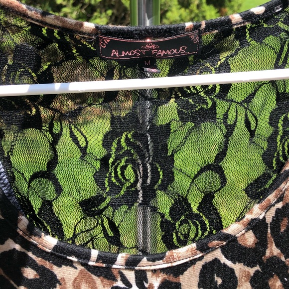 Almost Famous leopard peplum blouse size S - Picture 2 of 6